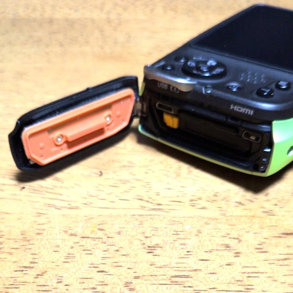 FUJIFILM FinePix XP90 防水デジタルカメラ ライムグリーン Wi-Fi