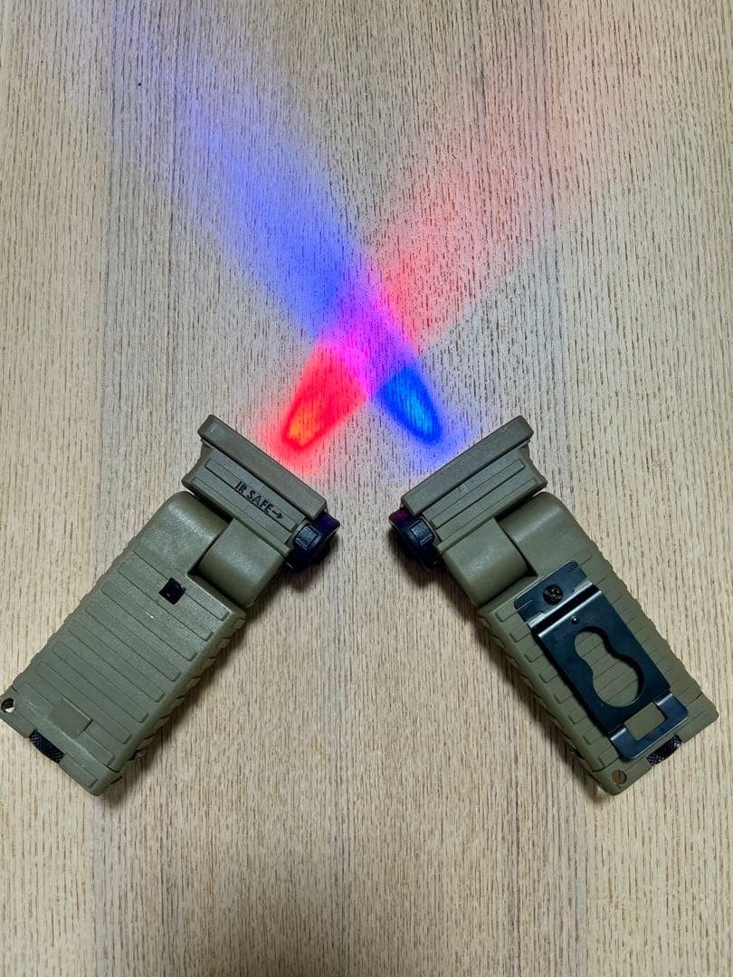 米軍放出品 デッドストック 新型STREAMLIGHT LED 懐中電灯 2台 米軍放出品 デッドストック 新型STREAMLIGHT LED 懐中電灯 2台