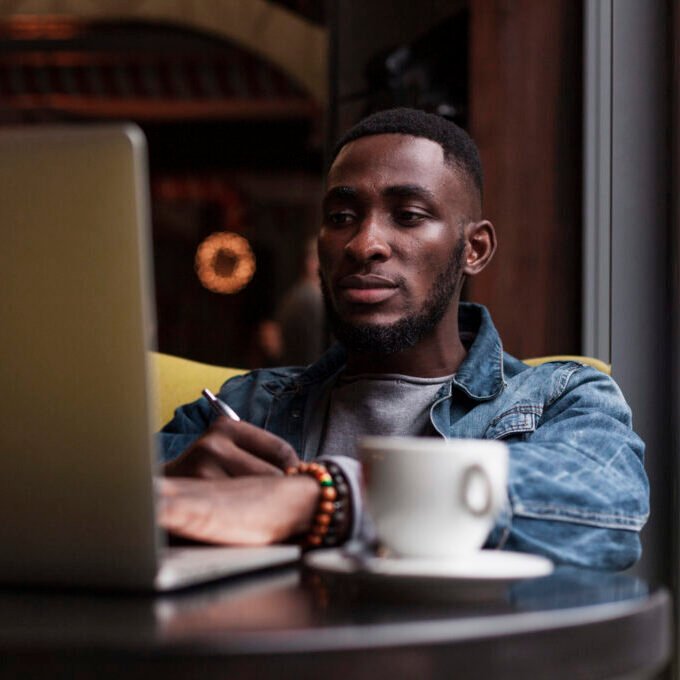 Apprivoiser ChatGPT, Copilot et Power BI – Vos premiers pas avec l’IA générative au service de votre travail