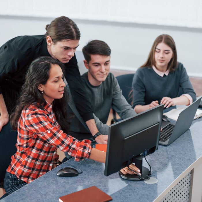 Analyse prédictive pour le <br>e-commerce – Anticipez les ventes et comprenez vos clients grâce à l’IA